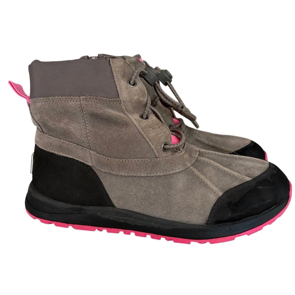 UGG Turlock Weather Waterproof Boot sz 6Y 7.5 women grey pink cozy suede upper